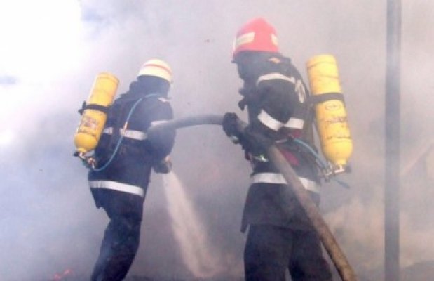 Moarte cumplită la Ostrov: un paznic a ars de viu